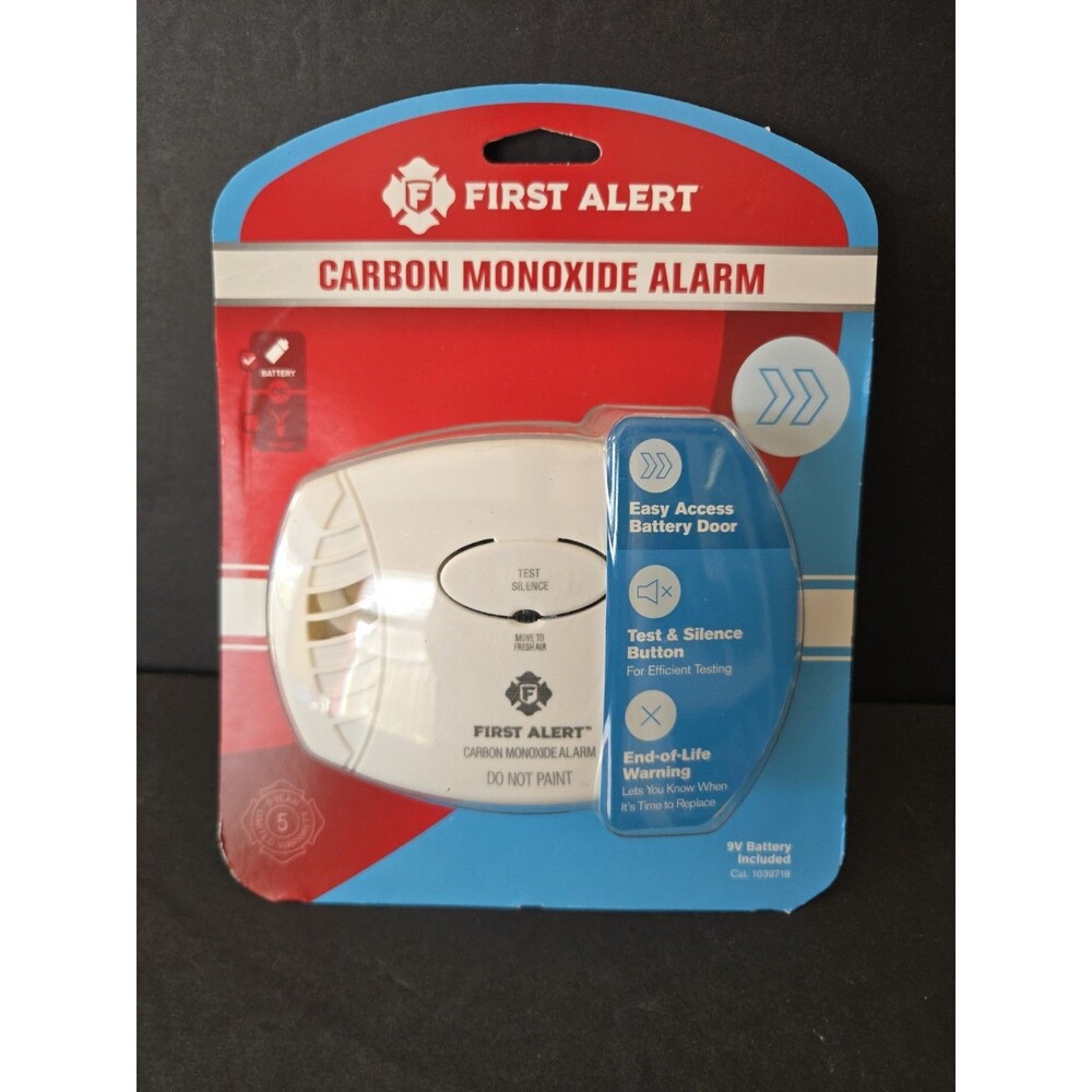 First Alert Battery Powered Carbon Monoxide Alarm - Model CO400 - New & Sealed